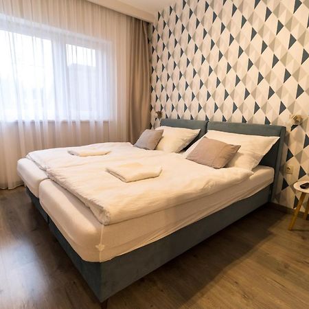 Thermal Lux Weninger Apartman Kiskunhalas Exterior photo