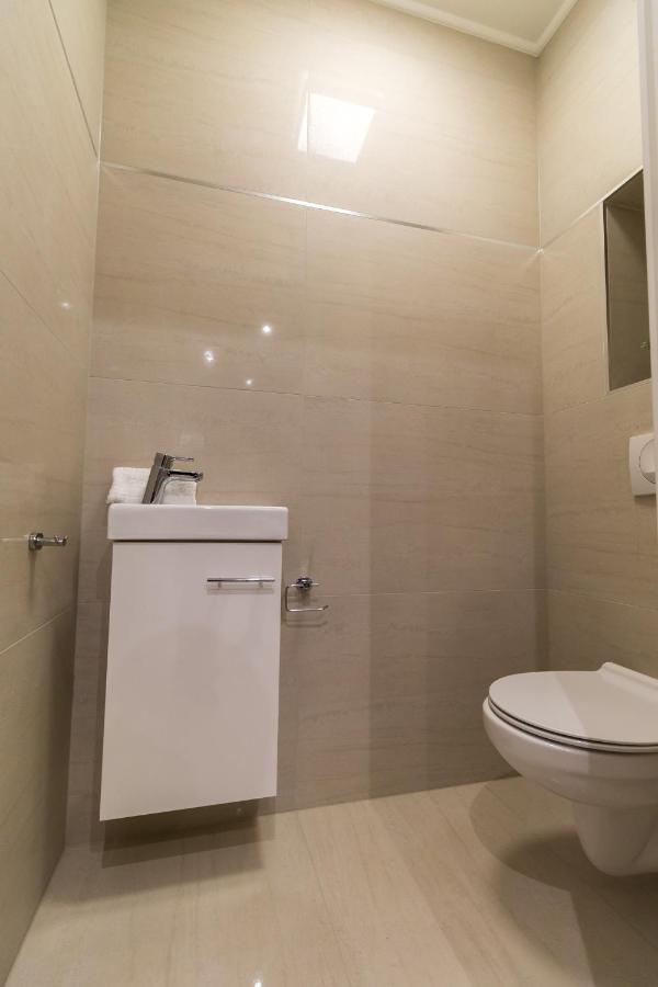 Thermal Lux Weninger Apartman Kiskunhalas Exterior photo
